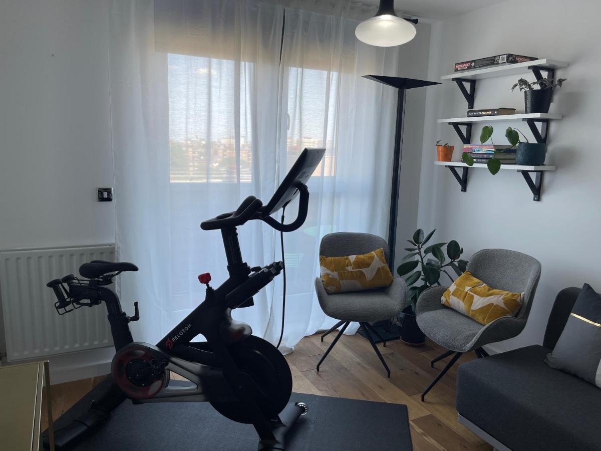 Peloton Organic Health Apartment In Angel, Old Street, Islington London Exterior photo